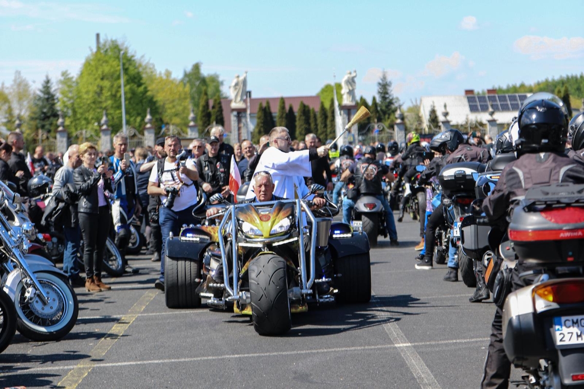 W Licheniu rozpoczęto sezon motocyklowy. Kilkanaście tysięcy maszyn, w tym te z powiatu kolskiego