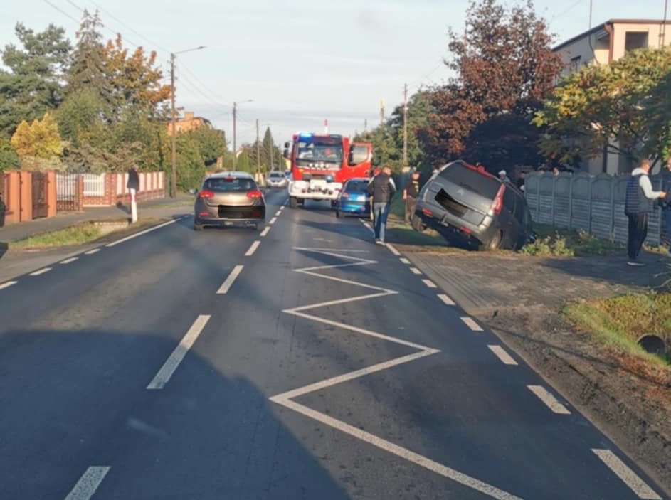 Trzy pojazdy uczestniczyły w porannym zdarzeniu drogowym