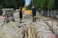Trwają prace przy budowie sieci kanalizacji sanitarnej w Kościelcu i Gozdowie