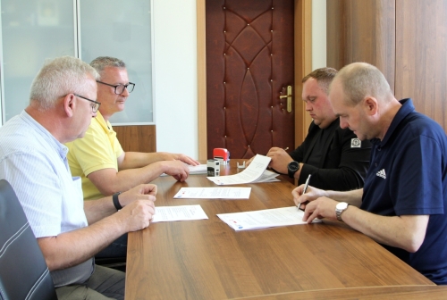 Podpisanie umowy na przebudowę ul. Mariana Baranieckiego w Kościelcu
