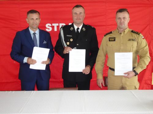 Podpisanie trójstronnego porozumienia: OSP Przedecz włączone do krajowego systemu ratowniczo-gaśniczego