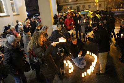 Manifestowali przeciwko mowie nienawiści i przemocy