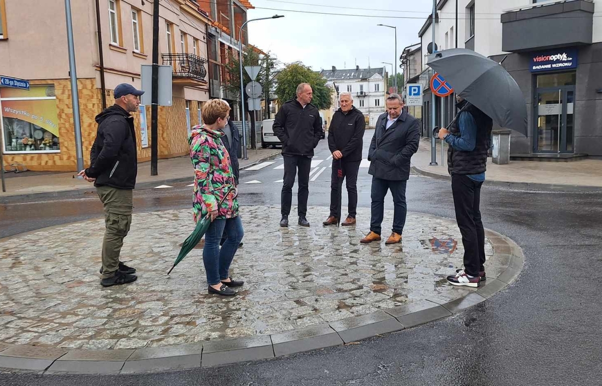 Przebudowa ulicy Broniewskiego zakończona. Władze dokonały odbioru technicznego