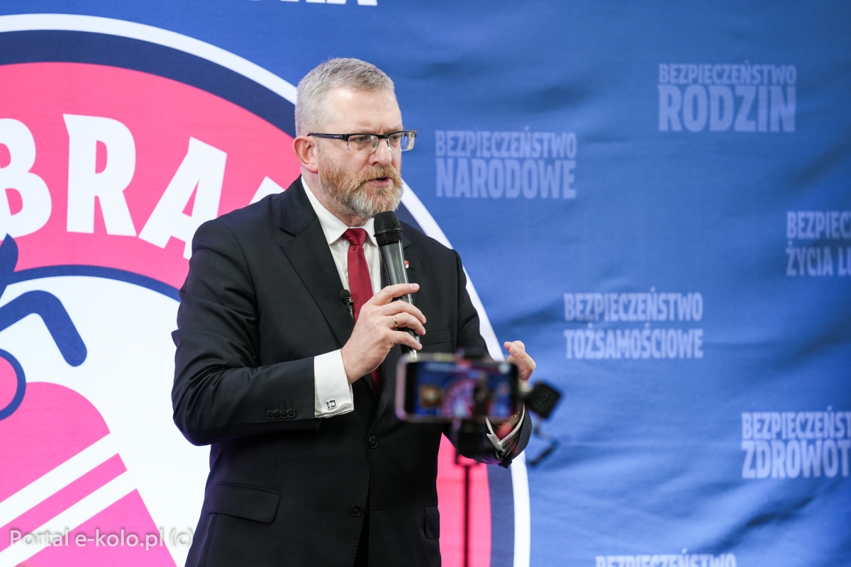 Grzegorz Braun odwiedził Koło. Pełna sala i sporo pytań [FOTO]