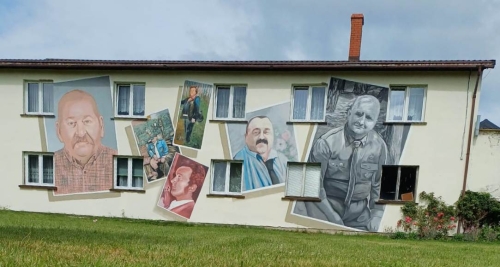 Leonard Jaroszewski bohaterem muralu w Lubiatowie