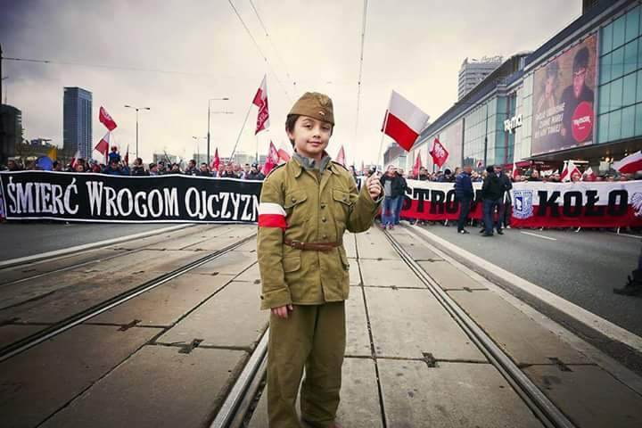 Kolscy kibice Lecha na Marszu Niepodległości