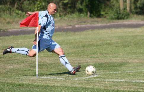 Olimpia jedną nogą w IV lidze 