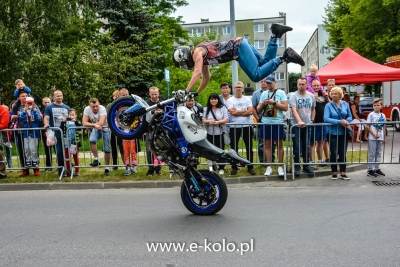 Pokaz freestylu na motocyklach i quadzie