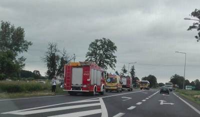 Wypadek na DK92 na wysokości Grzegorzewa. Są poszkodowani