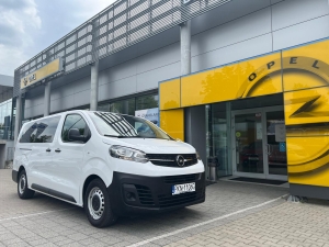 Opel Vivaro 9 osób